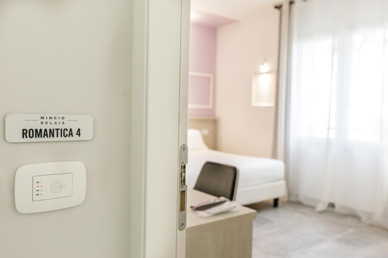 Bed and Breakfast Mincio Relais Кастельнуово-дель-Гарда Экстерьер фото